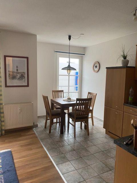 Haus-Olymp-Apartement-01-Kuehlungsborn-Nur-50-M-Bis-Zum-Strand-Ca-50-M2-2-Raeume-Sehr-Gepflegt Buitenkant foto